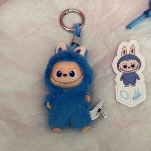 Labubu Pin For Love O CONFIRMED